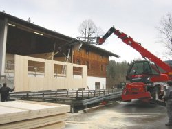 Schreinerei in Louisenthal: Einbau von Brettsperrholzwänden und Decken im Bestand