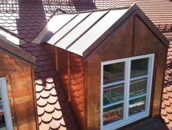 Biberschwanzdeckung mit Dachgaube