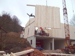 Aufstellen einer Scheune in Ostin