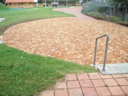 Stirnholzplaster aus Lärchenholz